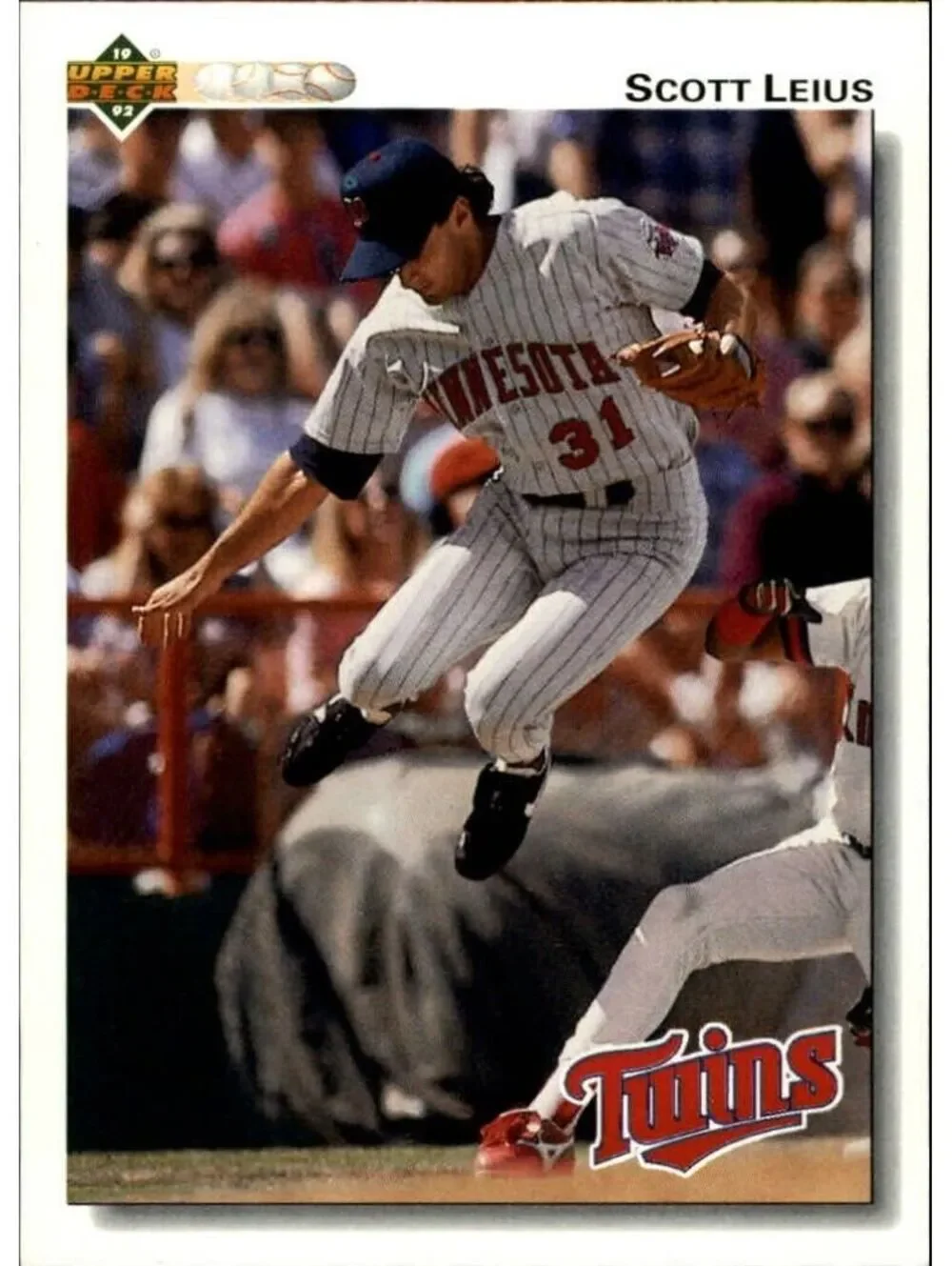 Scott Leius 1992 Upper Deck MLB #313 Baseball Card Minnesota Twins